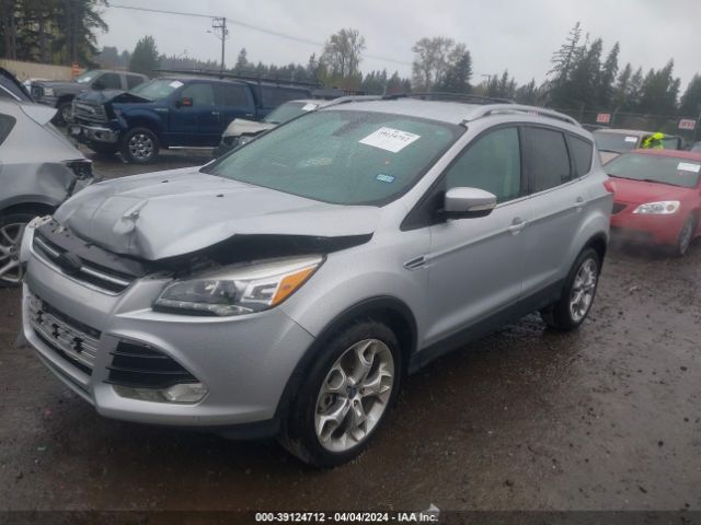 1FMCU0J91EUA21692 Ford Escape Titanium