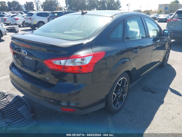 Ford FOCUS SE 2014 1FADP3F28EL118302 Image 4