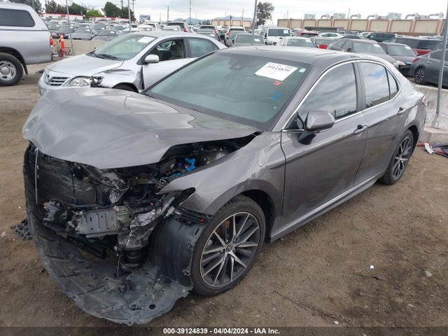 Toyota CAMRY SE 2022 4T1T11AK7NU715059 Image 2
