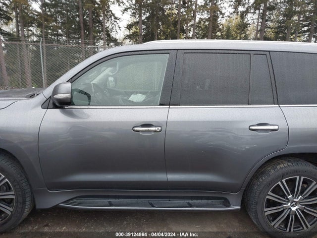 Lexus Lx 570 Three-row 2018 JTJHY7AX9J4277897 Image 15