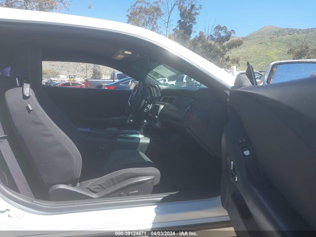 Chevrolet Camaro 1lt 2014 2G1FB1E36E9216163 Image 5
