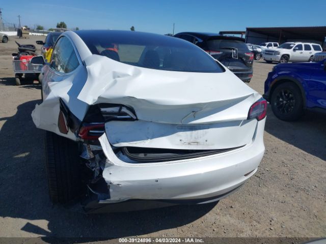 5YJ3E1EAXJF049151 Tesla Model 3 Long Range/mid Range