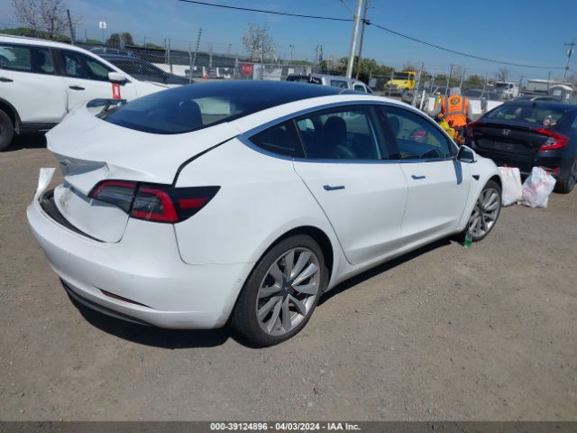 5YJ3E1EAXJF049151 Tesla Model 3 Long Range/mid Range