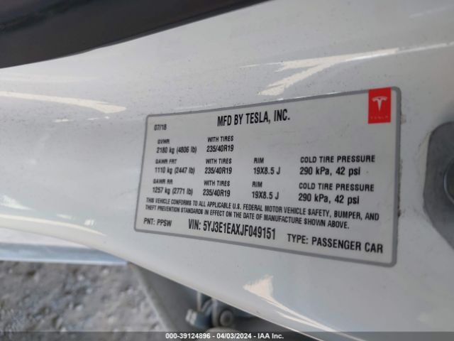 5YJ3E1EAXJF049151 Tesla Model 3 Long Range/mid Range