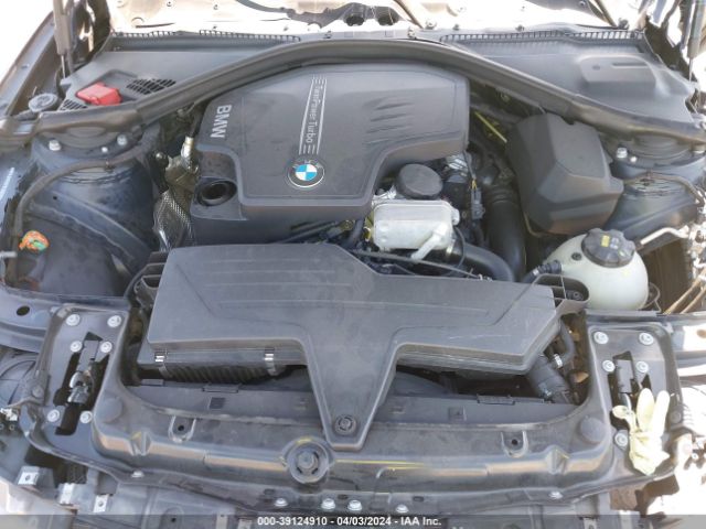 WBA3B1C55FK136820 BMW 320i