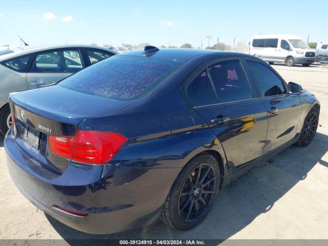 WBA3B1C55FK136820 BMW 320i