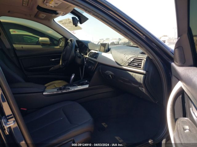 WBA3B1C55FK136820 BMW 320i
