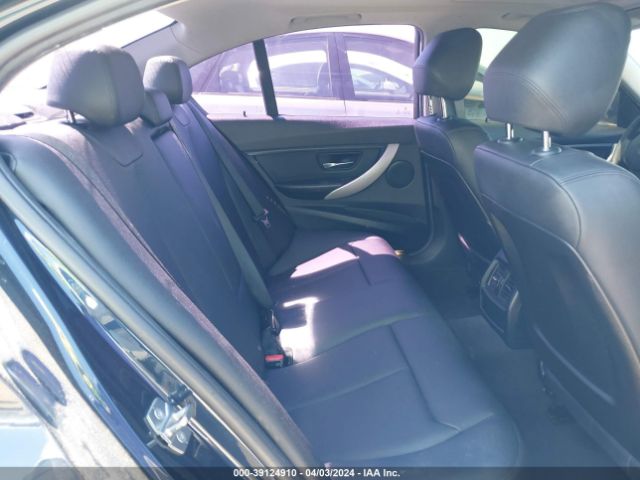 WBA3B1C55FK136820 BMW 320i