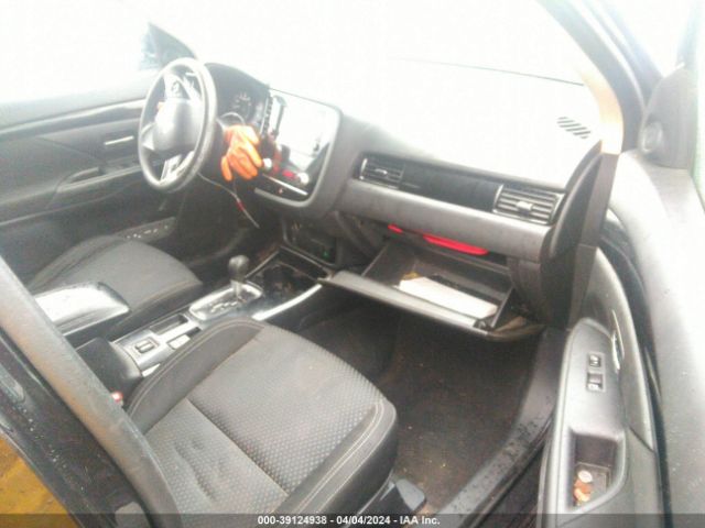 JA4AD2A37LZ046397 Mitsubishi Outlander Es 2.4