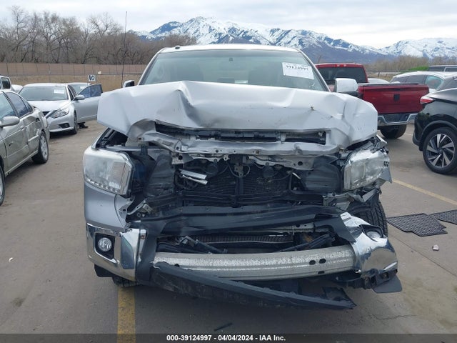 5TFHY5F17FX429225 Toyota Tundra Limited 5.7l V8