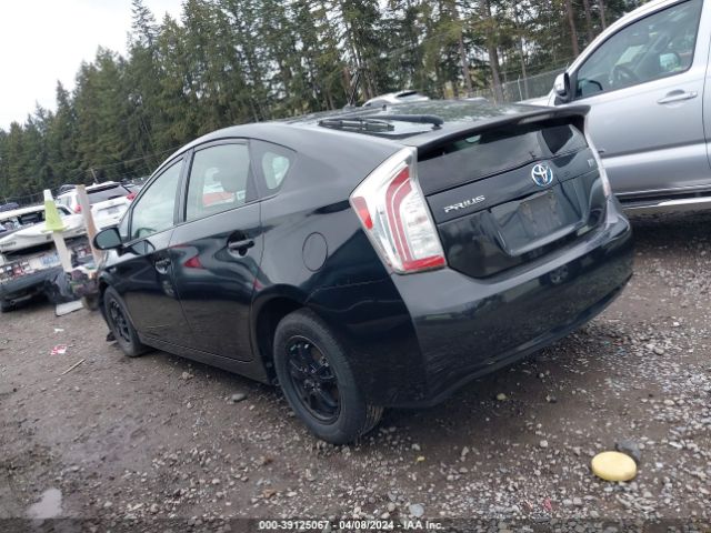 JTDKN3DU1E1775529 Toyota Prius Two
