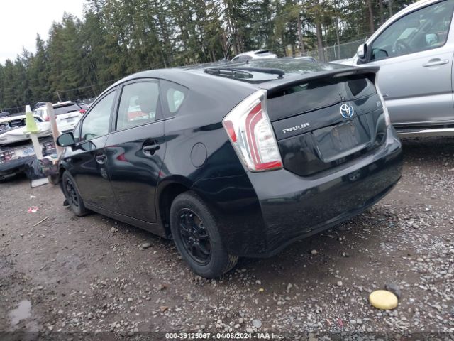 JTDKN3DU1E1775529 Toyota Prius Two