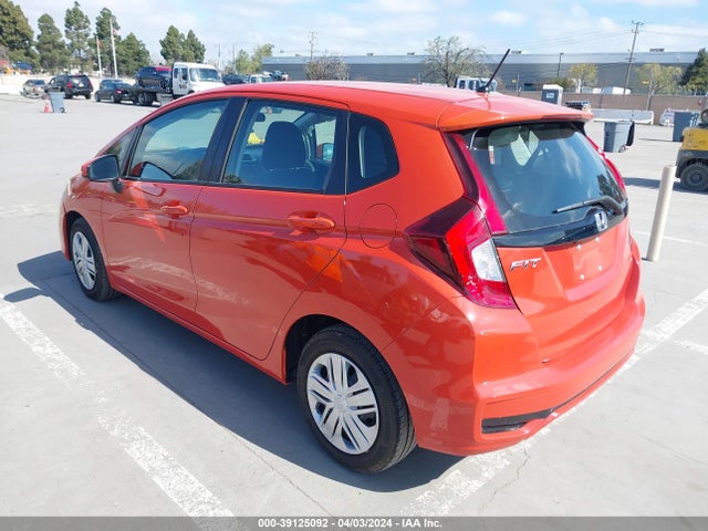 Honda FIT LX 2019 3HGGK5H49KM723134 Image 3