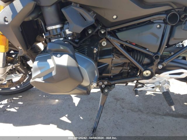 2022 BMW R 1250 WB10J7303N6F65087 Photo 8