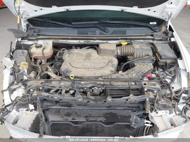 2C4RC1CG1JR159016 Chrysler Pacifica Lx