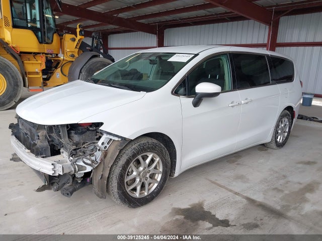 2C4RC1CG1JR159016 Chrysler Pacifica Lx