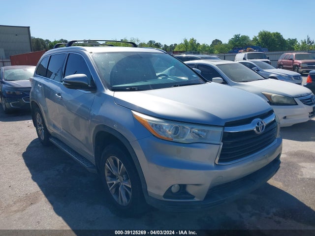Toyota Highlander Xle V6 2015 5TDKKRFH6FS052016 Image 1