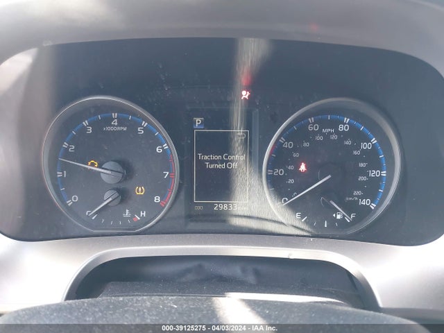 Toyota Rav4 Xle 2018 JTMWFREV7JD130773 Image 7