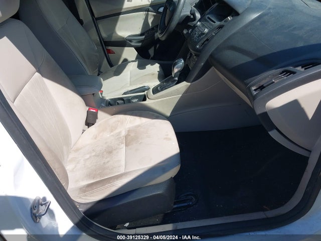 Ford FOCUS SE 2015 1FADP3F25FL257188 Image 5