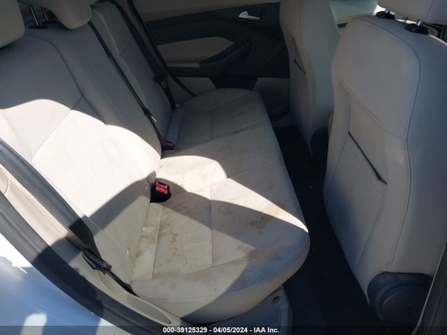 Ford FOCUS SE 2015 1FADP3F25FL257188 Image 8