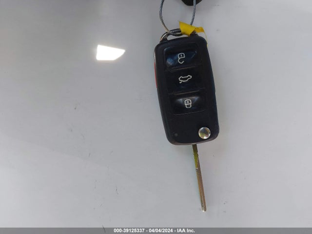 Volkswagen Passat 1.8t S 2017 1VWAT7A32HC067414 Image 11