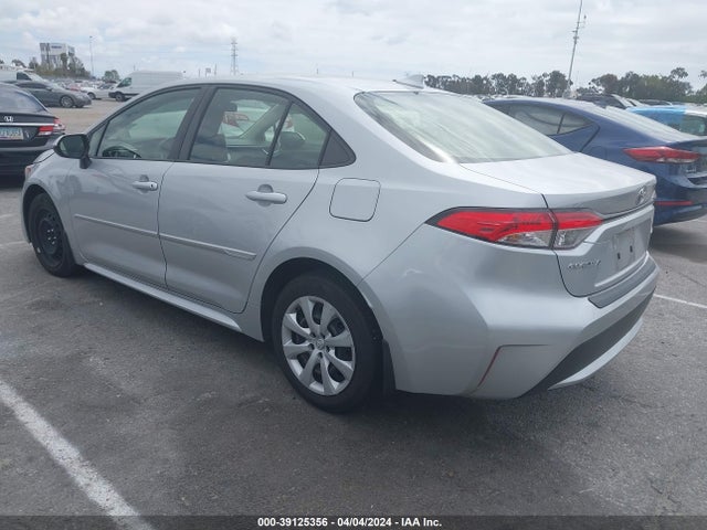 Toyota COROLLA LE 2021 JTDEPMAE0MJ165730 Image 3