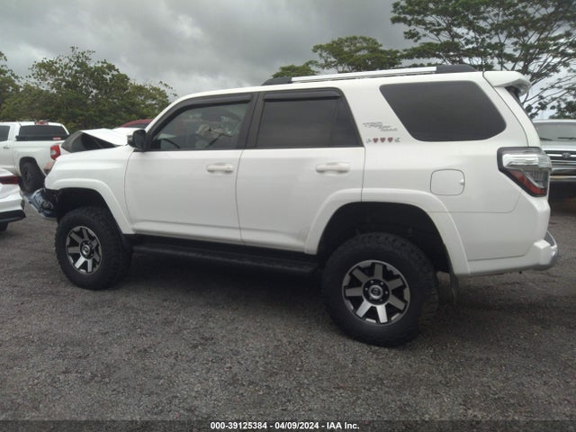 Toyota 4runner Trd Off Road 2018 JTEBU5JR0J5574136 Image 14