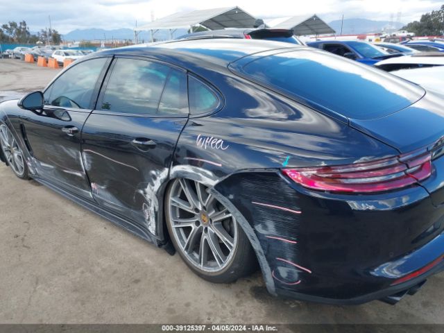 WP0AB2A71JL134764 Porsche Panamera 4s