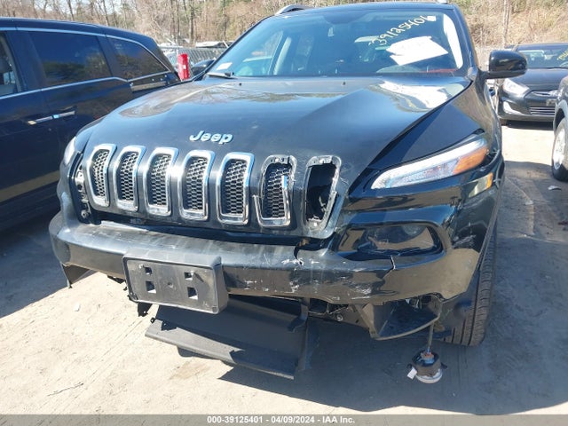1C4PJMDX6JD599393 Jeep Cherokee Limited 4x4