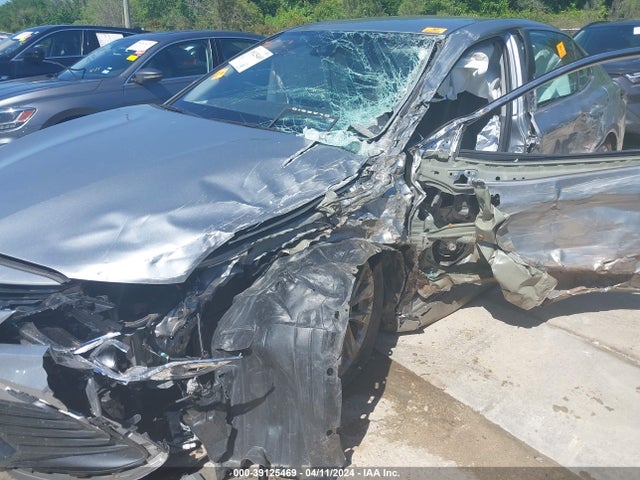 Toyota CAMRY LE 2022 4T1C11AK9NU648075 Image 6