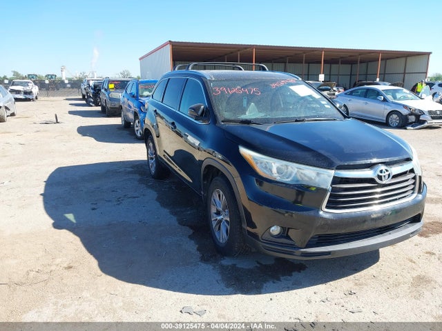 Toyota Highlander Xle V6 2015 5TDKKRFH8FS064183 Image 1