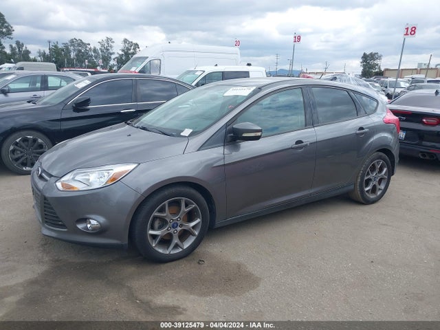 Ford FOCUS SE 2014 1FADP3K23EL254701 Image 2