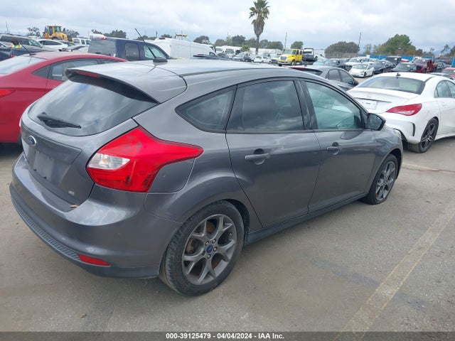 Ford FOCUS SE 2014 1FADP3K23EL254701 Image 4