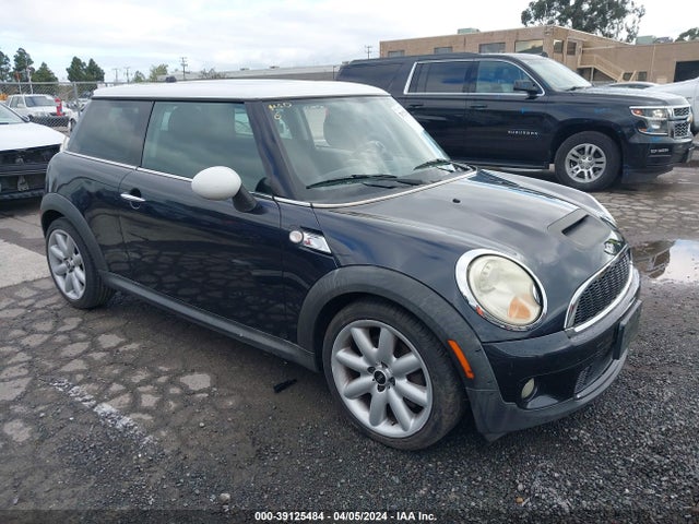 2007 MINI COOPER S WMWMF73587TL92201 Photo 0