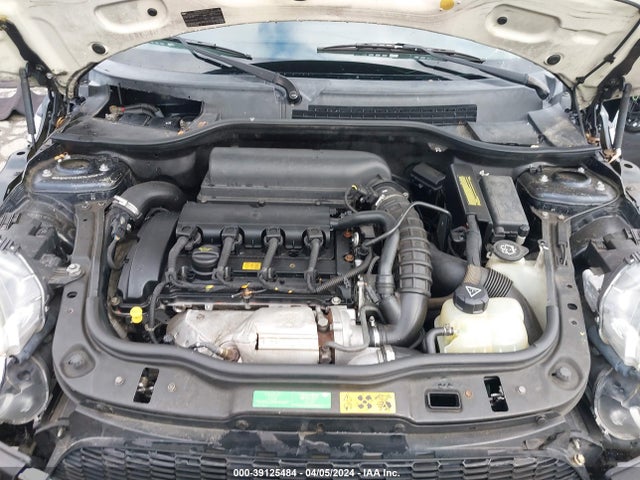 2007 MINI COOPER S WMWMF73587TL92201 Photo 9