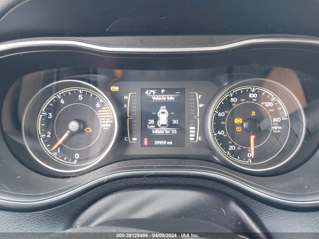 1C4PJMLBXKD432820 Jeep Cherokee Altitude 4x4
