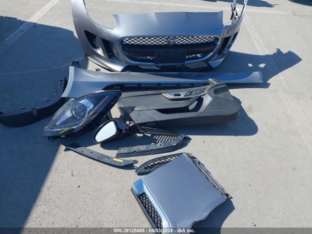 SAJWA6E70F8K14322 Jaguar F-Type