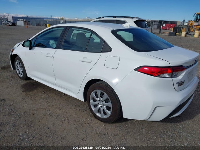 Toyota COROLLA LE 2021 5YFEPMAE1MP253505 Image 3