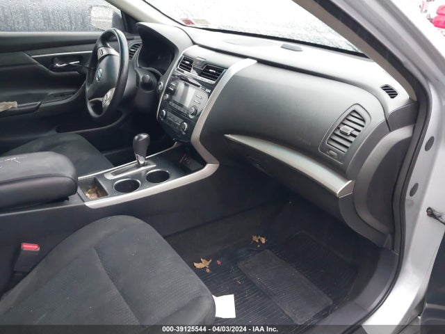 Nissan Altima 2.5 S 2015 1N4AL3AP1FC492592 Image 5
