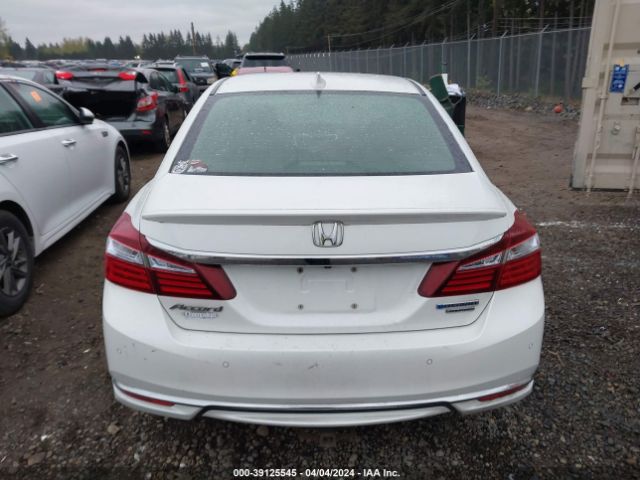 JHMCR6F72HC005851 Honda Accord Hybrid Touring