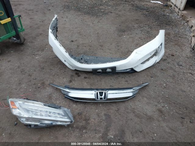 JHMCR6F72HC005851 Honda Accord Hybrid Touring