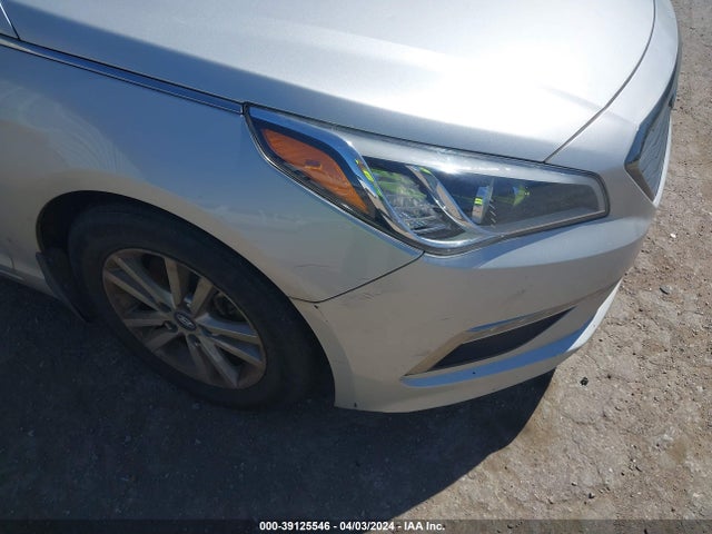 Hyundai SONATA ECO 2015 5NPE24AA2FH187929 Image 6