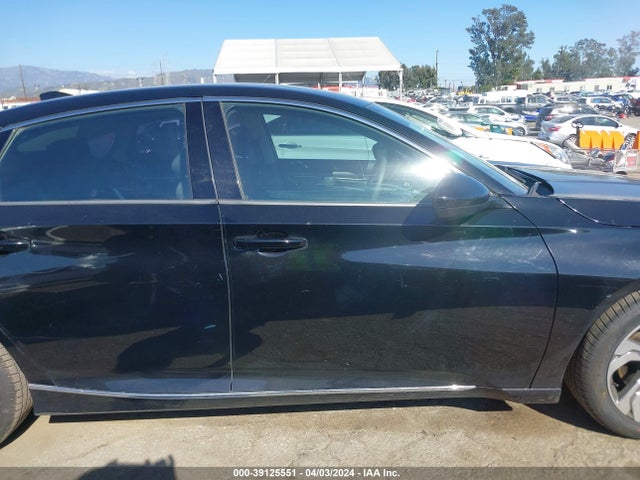 Honda ACCORD EX 2018 1HGCV1F49JA033512 Image 14