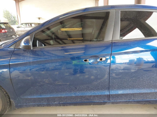 Hyundai ELANTRA SE 2019 5NPD74LF0KH487971 Image 13