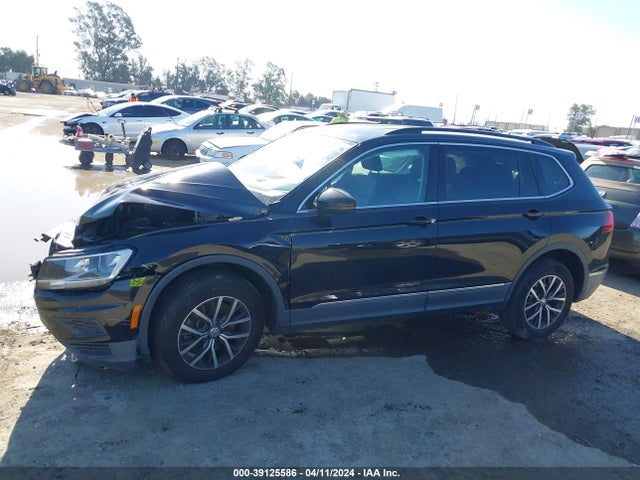 3VV3B7AX6JM220576 Volkswagen Tiguan 2.0t Se/2.0t Sel