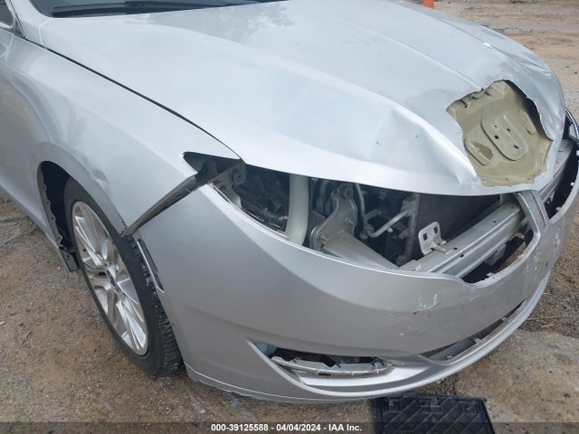 Lincoln MKZ 2016 3LN6L2G98GR604046 Image 13