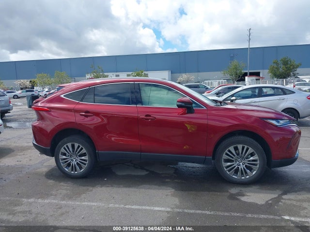 Toyota Venza Limited 2022 JTEAAAAH6NJ101181 Image 13