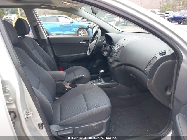 Aukcja sprzedaży 2010 Hyundai Elantra Touring Se, vin: KMHDC8AE1AU077497, numer aukcji: 39125668