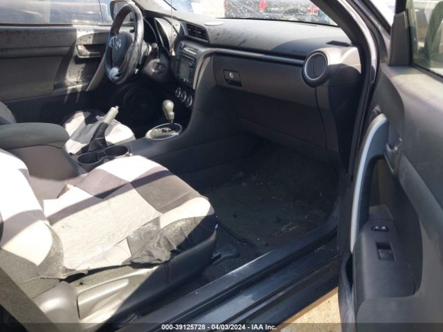 JTKJF5C76F3092093 Scion TC