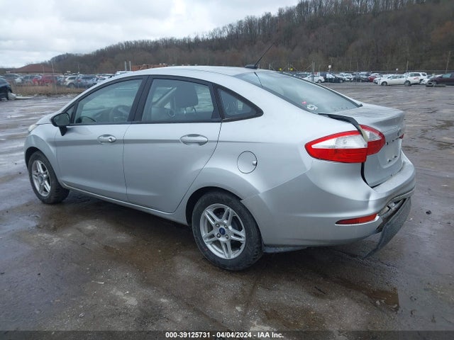 Ford FIESTA SE 2019 3FADP4BJ2KM119538 Image 3